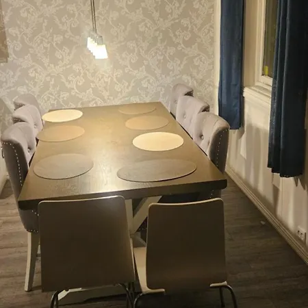 Lovly 4 Bedroom House * Tromsø